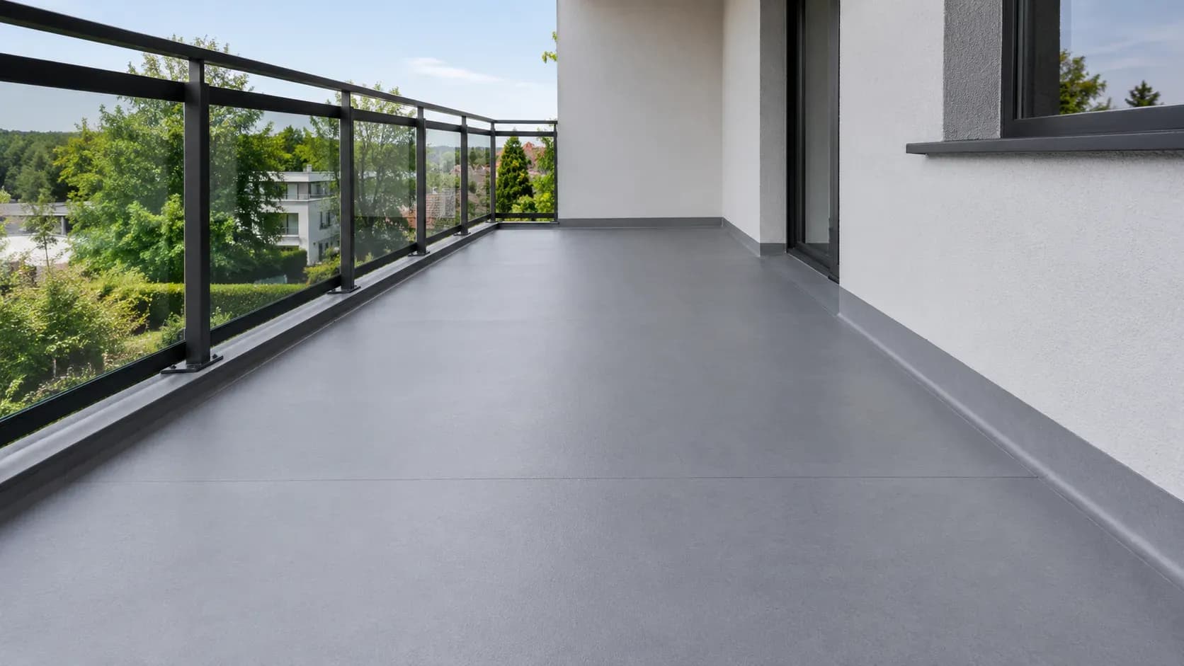 Stogų darbai — balkono PVC hidroizoliacinė danga